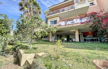 Resale - House - Semi-Detached House - Estepona - Estepona Centro