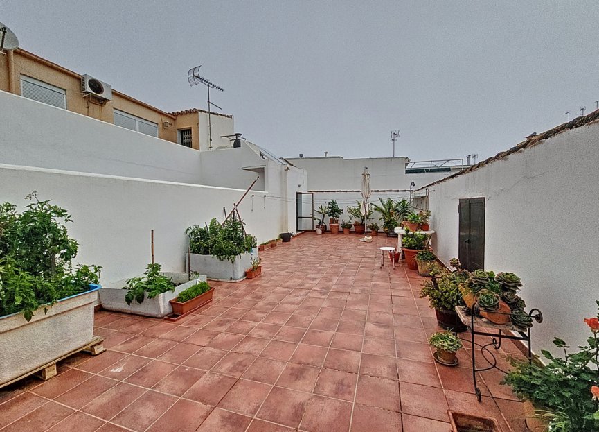 Resale - House - Townhouse - Estepona - Estepona Centro