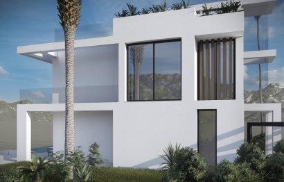 Resale - House - Detached Villa - Estepona - Estepona Centro