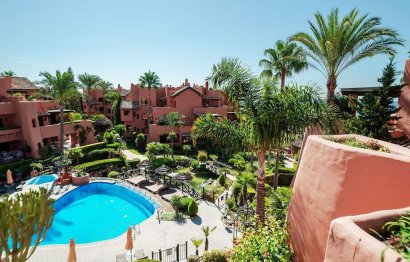 Resale - Apartment - Penthouse - Estepona - Estepona Centro