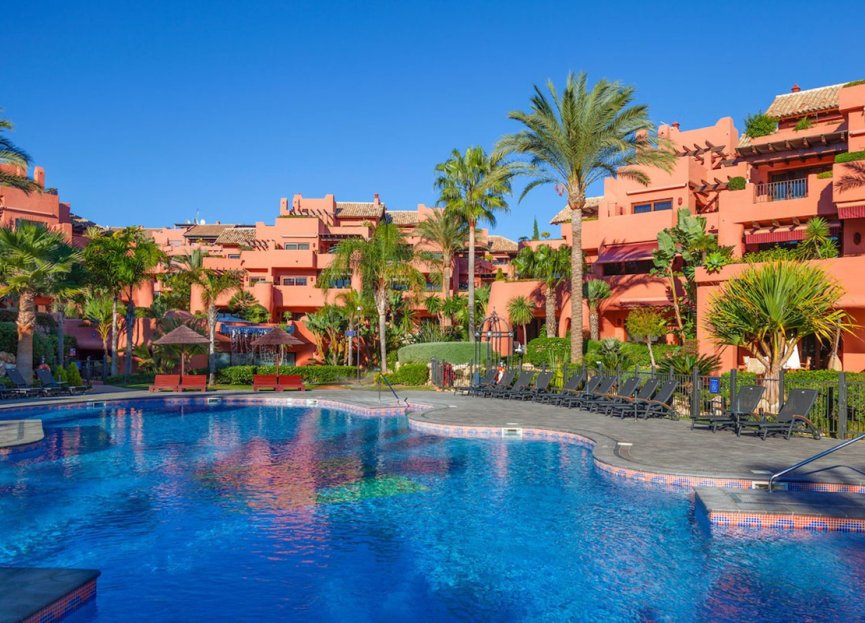 Resale - Apartment - Penthouse - Estepona - Estepona Centro