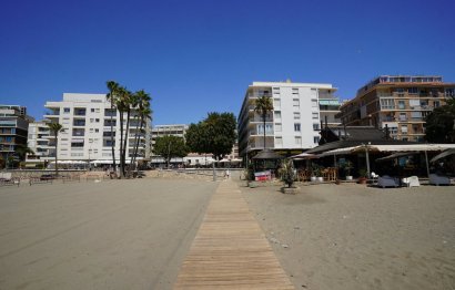 Resale - Apartment - Middle Floor Apartment - Estepona - Estepona Centro