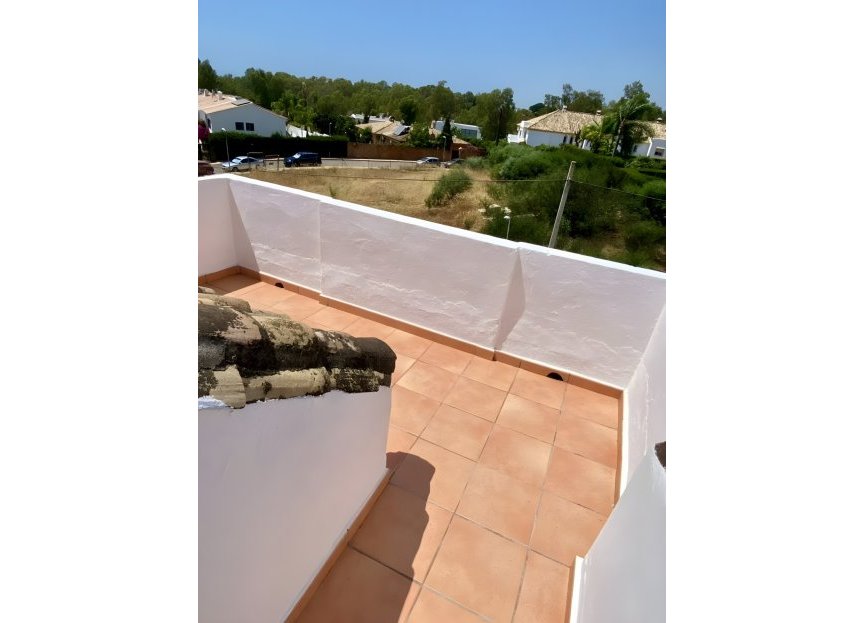 Resale - House - Townhouse - Estepona - Estepona Centro