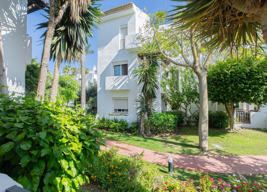 Resale - Apartment - Ground Floor Apartment - Estepona - Costalita