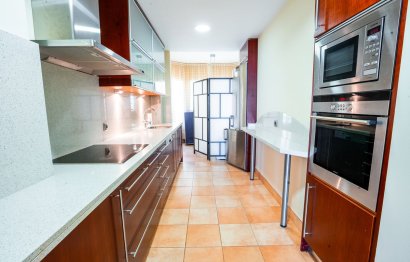 Resale - Apartment - Middle Floor Apartment - Marbella - Sierra Blanca