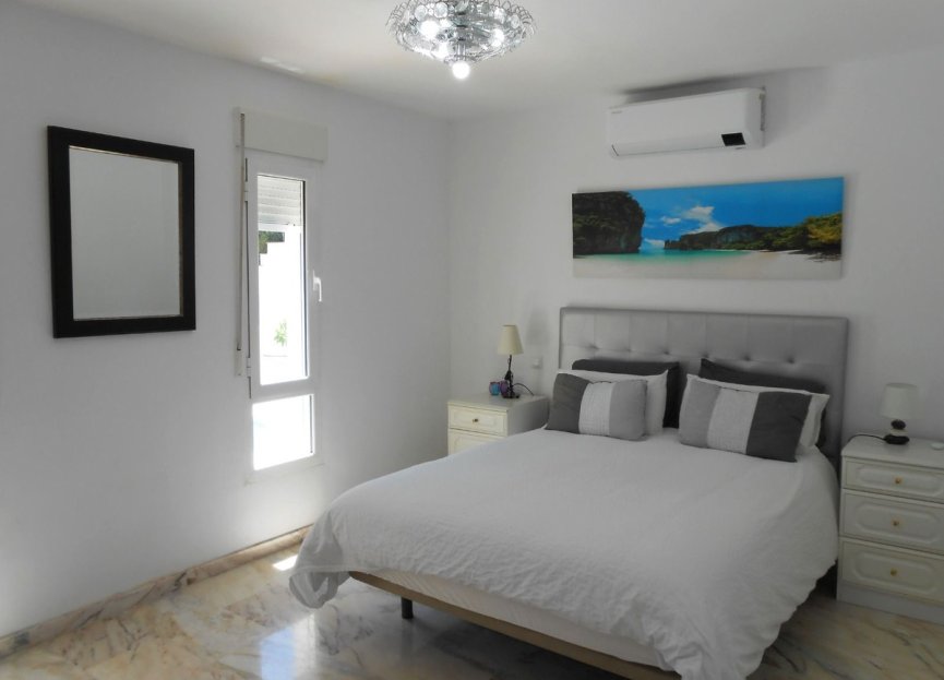 Resale - House - Detached Villa - Mijas - La Cala De Mijas