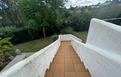 Resale - House - Townhouse - Marbella - Nueva Andalucia