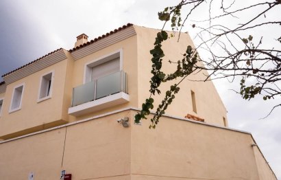 Resale - House - Semi-Detached House - Fuengirola - Fuengirola Centro