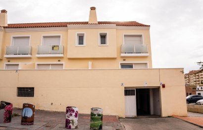 Resale - House - Semi-Detached House - Fuengirola - Fuengirola Centro