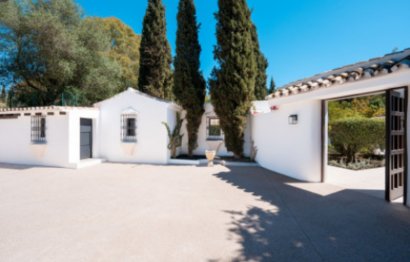 Resale - House - Detached Villa - Benahavís - Benahavís Centro