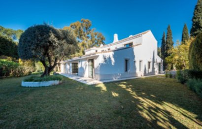 Resale - House - Detached Villa - Benahavís - Benahavís Centro