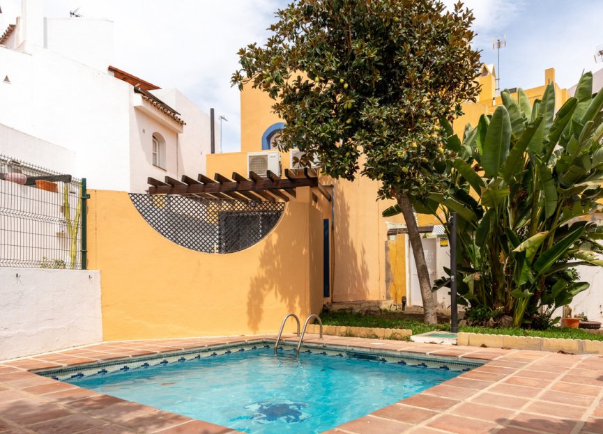 Resale - House - Townhouse - Marbella - Nueva Andalucia