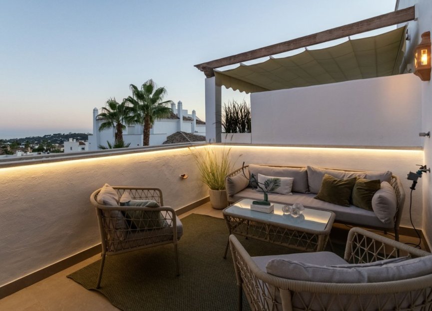 Resale - Apartment - Penthouse - Marbella - Nueva Andalucia