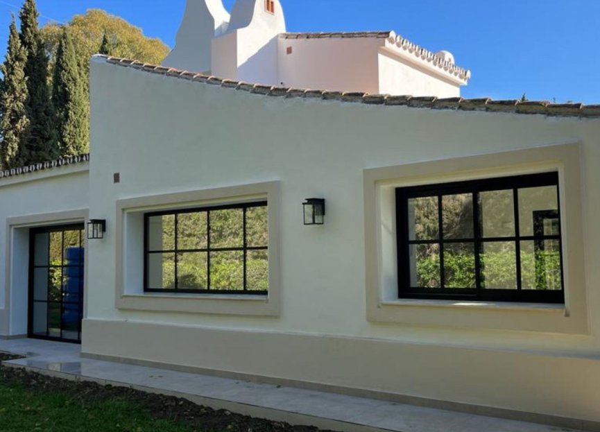 Resale - House - Detached Villa - Benahavís - Benahavís Centro