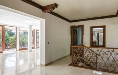 Resale - House - Detached Villa - Marbella - The Golden Mile