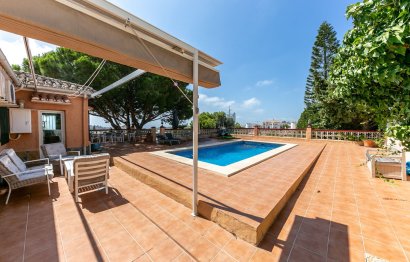 Resale - House - Detached Villa - Benalmádena - Benalmadena Centro