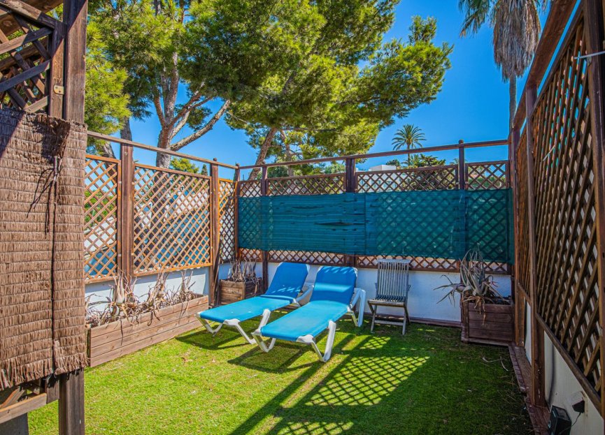 Resale - House - Semi-Detached House - Marbella - Nueva Andalucia