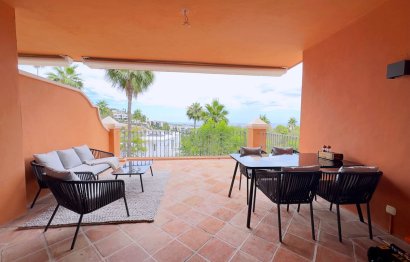 Resale - Apartment - Middle Floor Apartment - Benahavís - Monte Halcones