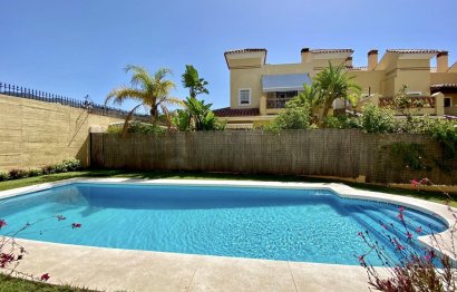 Resale - House - Townhouse - Marbella