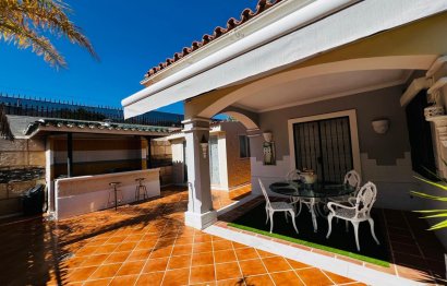 Resale - House - Townhouse - Marbella