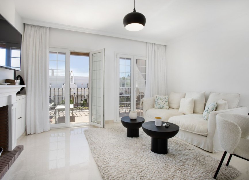 Resale - Apartment - Penthouse Duplex - Marbella - Nueva Andalucia