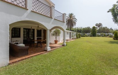 Resale - House - Detached Villa - Marbella - Guadalmina Baja