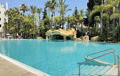 Resale - Apartment - Middle Floor Apartment - Marbella - The Golden Mile