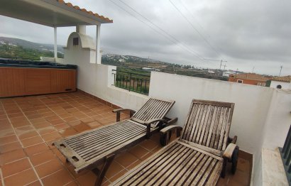 Resale - House - Semi-Detached House - Estepona - Cancelada