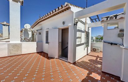 Resale - House - Semi-Detached House - Estepona