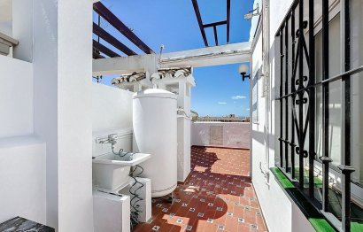 Resale - House - Semi-Detached House - Estepona