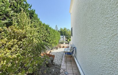 Resale - House - Detached Villa - Marbella - Nueva Andalucia