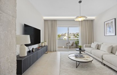 Resale - Apartment - Penthouse - Marbella - Nueva Andalucia