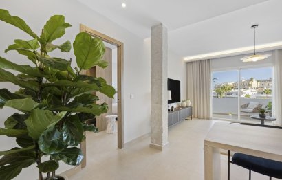 Resale - Apartment - Penthouse - Marbella - Nueva Andalucia