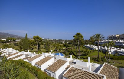 Resale - Apartment - Penthouse - Marbella - Nueva Andalucia