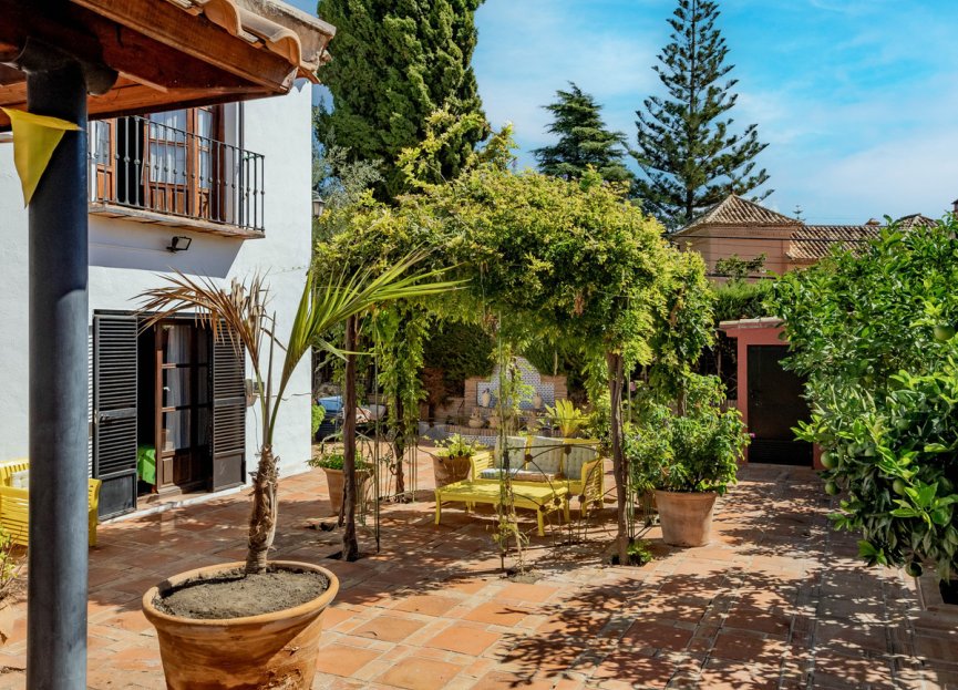 Resale - House - Detached Villa - Marbella - Marbella Centro