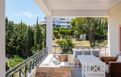 Resale - Apartment - Penthouse - Marbella - Nueva Andalucia