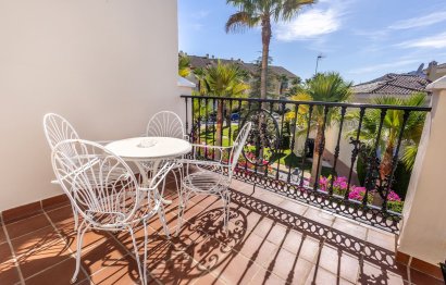 Resale - House - Detached Villa - Alhaurín el Grande - Alhaurin Golf