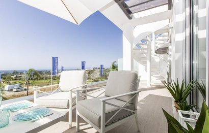 Resale - Apartment - Penthouse Duplex - Estepona - Cancelada