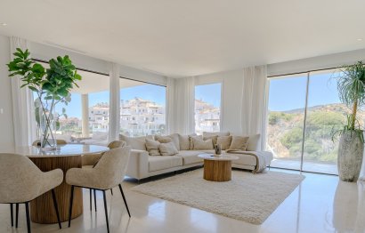 Resale - Apartment - Middle Floor Apartment - Marbella - Nueva Andalucia