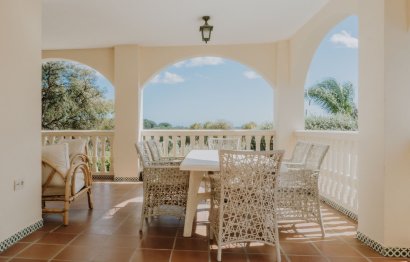 Resale - House - Detached Villa - Marbella - Marbesa