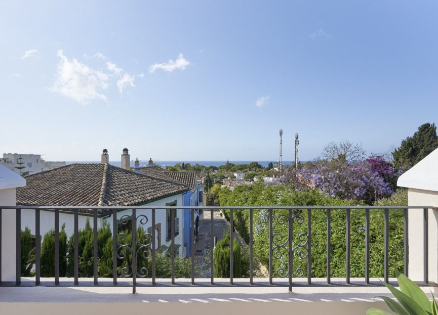 Resale - House - Semi-Detached House - Marbella - The Golden Mile