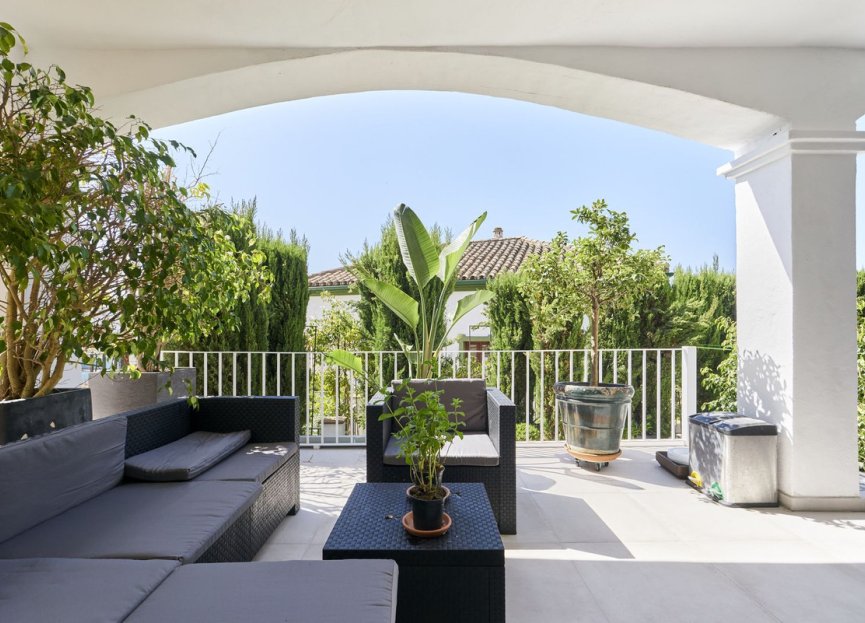 Resale - House - Semi-Detached House - Marbella - The Golden Mile