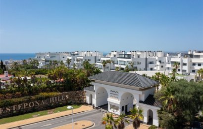 Resale - Apartment - Ground Floor Apartment - Estepona - Estepona Centro