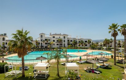 Resale - Apartment - Ground Floor Apartment - Estepona - Estepona Centro