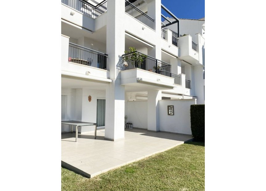 Resale - Apartment - Middle Floor Apartment - Benahavís