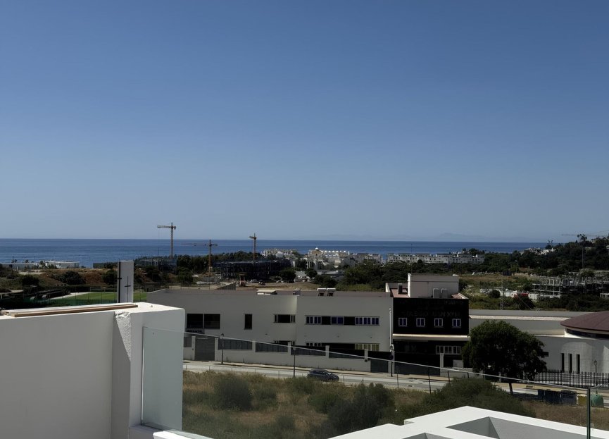 Resale - Apartment - Penthouse Duplex - Estepona - Estepona Centro