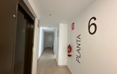 Resale - Apartment - Penthouse - Estepona - Estepona Centro