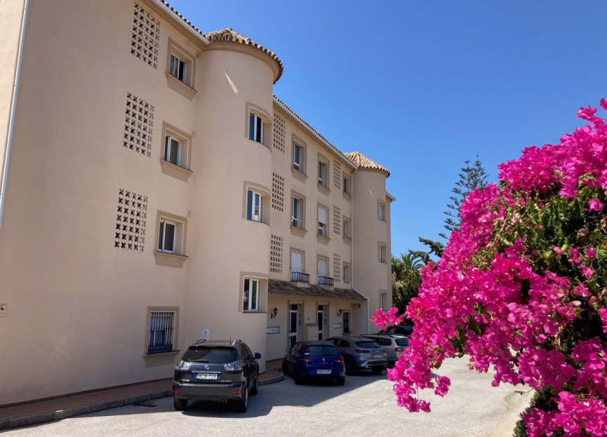 Resale - Apartment - Ground Floor Apartment - Marbella - Marbesa