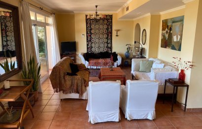 Resale - Apartment - Ground Floor Apartment - Marbella - Marbesa