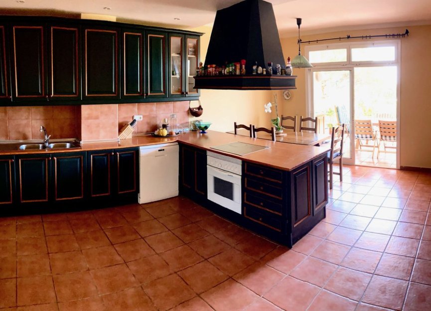 Resale - Apartment - Ground Floor Apartment - Marbella - Marbesa